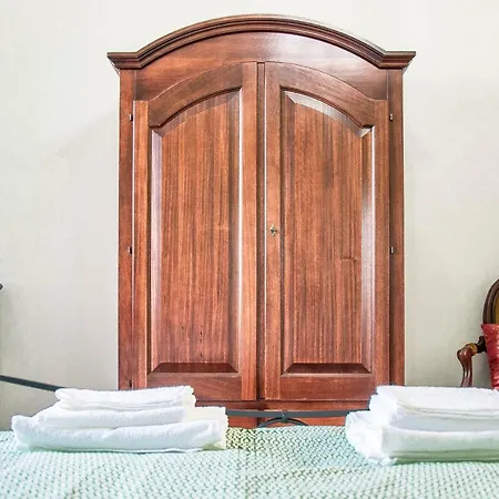 Domus Al Castello Apartamento *